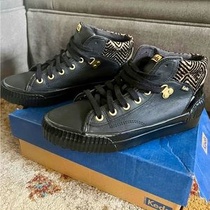 Women’s High Top Keds